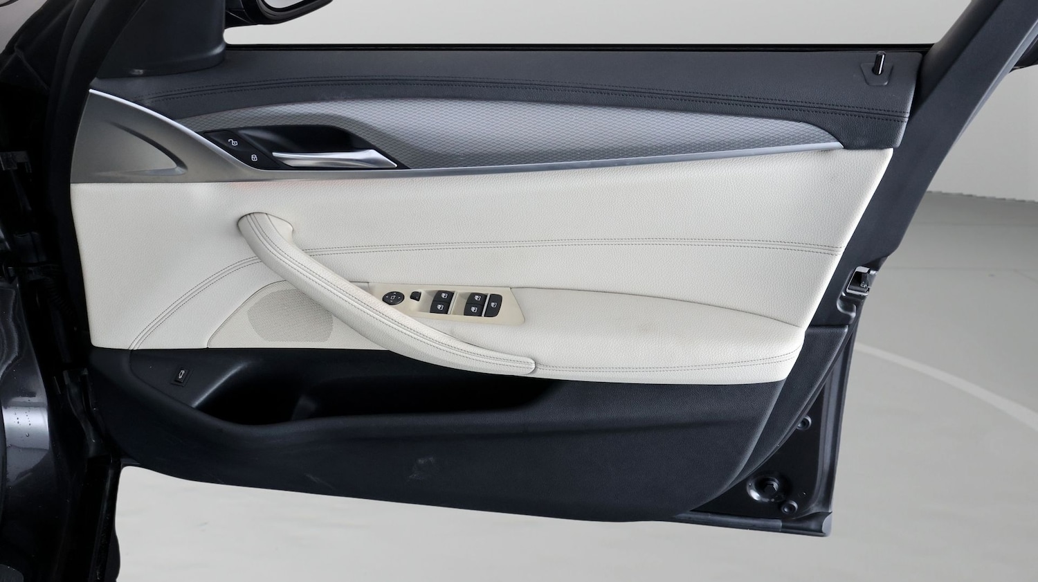 Used BMW 5 Series 2020 for sale - 77678952: Photo 15