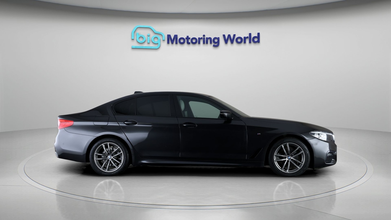 Used BMW 5 Series 2020 for sale - 77678952: Photo 8