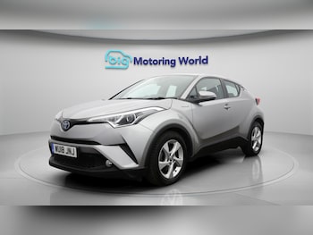 Used Toyota C-HR 2018 for sale - 75600151: Photo