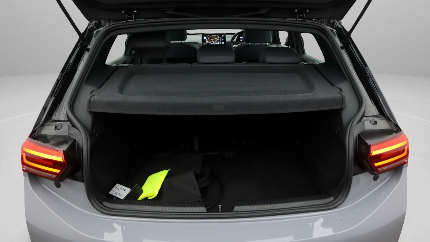 Used Volkswagen ID.3 2022 for sale - 77248076: Photo 17