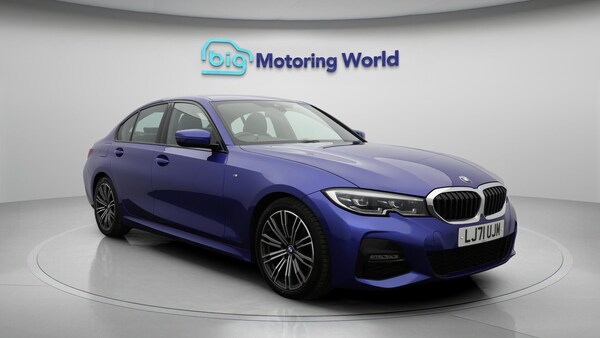 Used BMW 3 Series for sale - 76247947: Photo 2