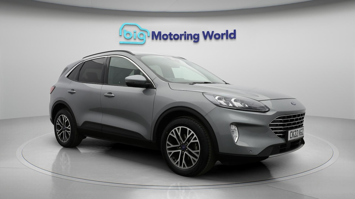 Used Ford Kuga 2022 for sale - 76122325: Photo 2