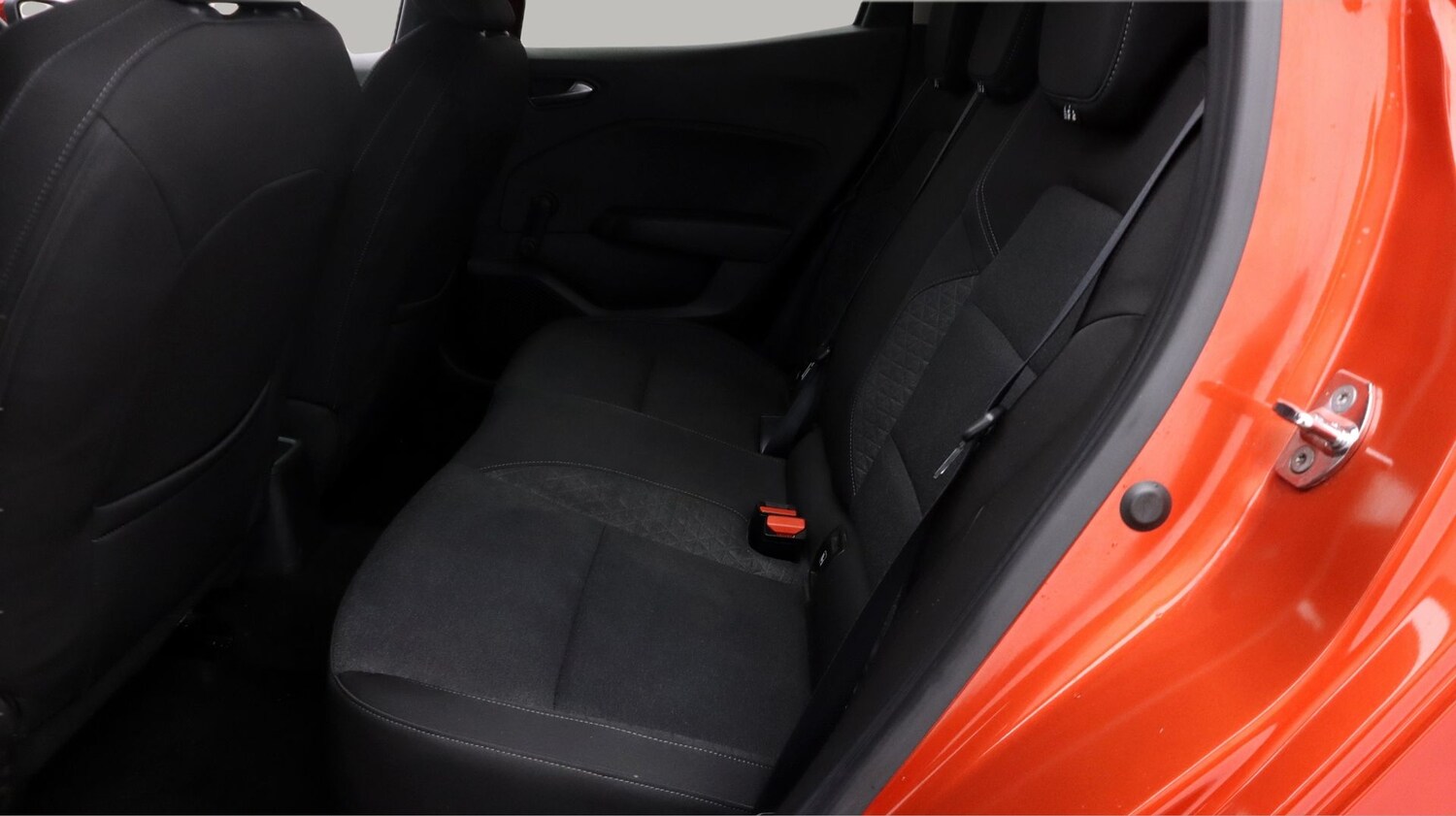 Used Renault Clio 2020 for sale - 77998169: Photo 16