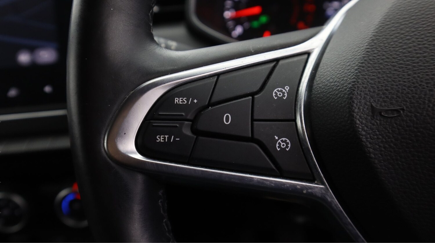 Used Renault Clio 2020 for sale - 77998169: Photo 20