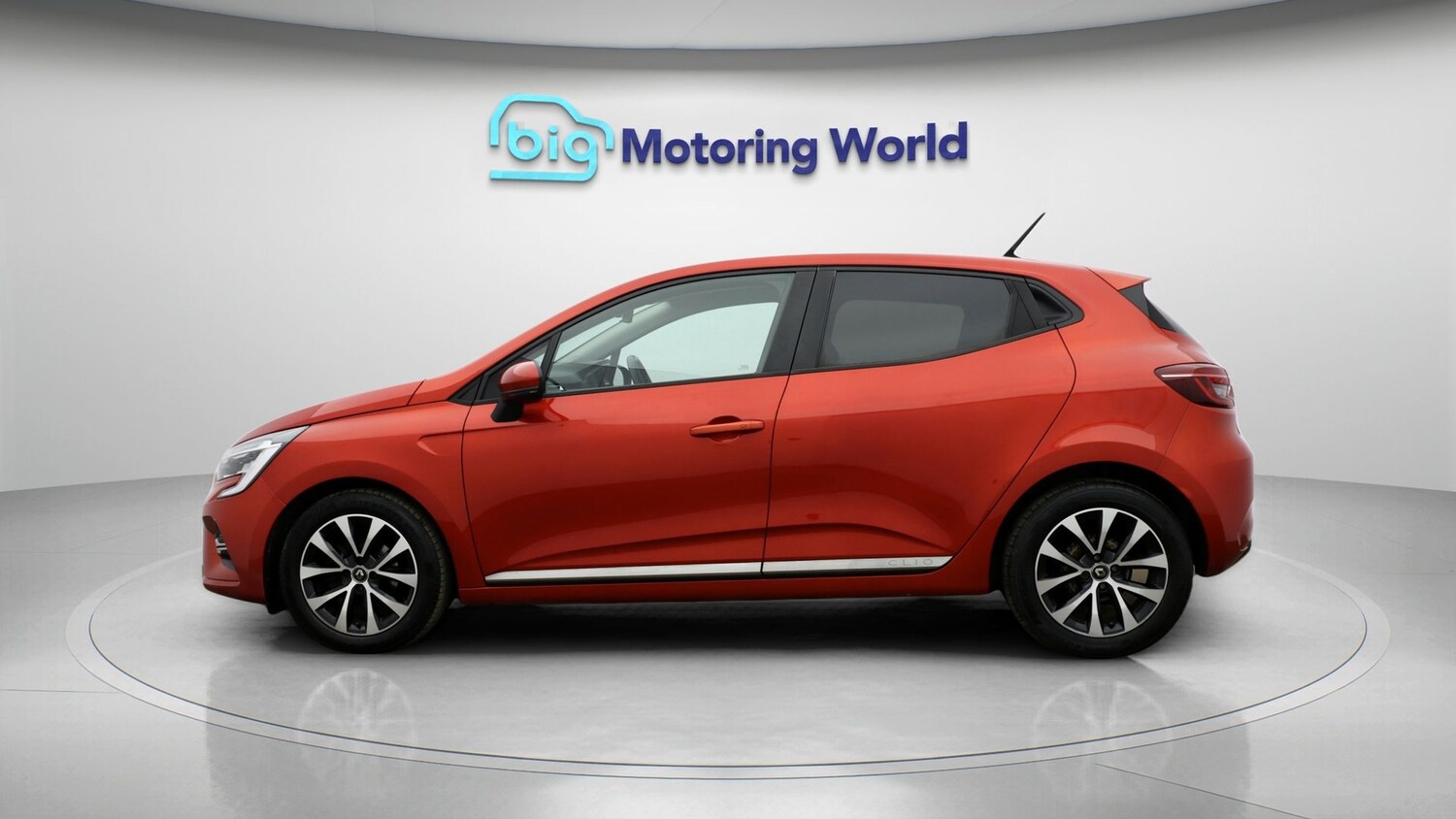 Used Renault Clio 2020 for sale - 77998169: Photo 4