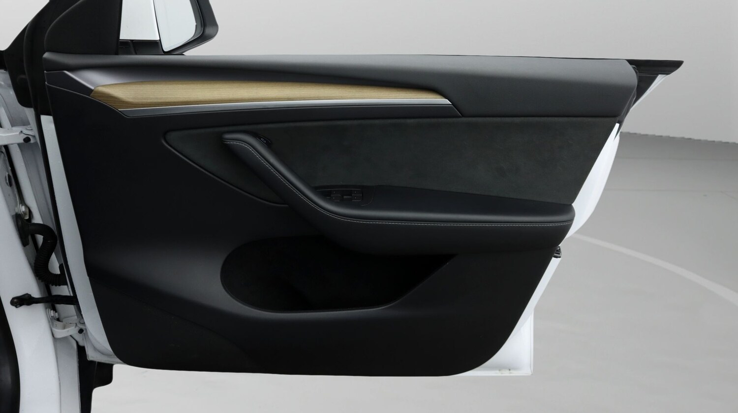 Used Tesla Model Y 2023 for sale - 77453697: Photo 15