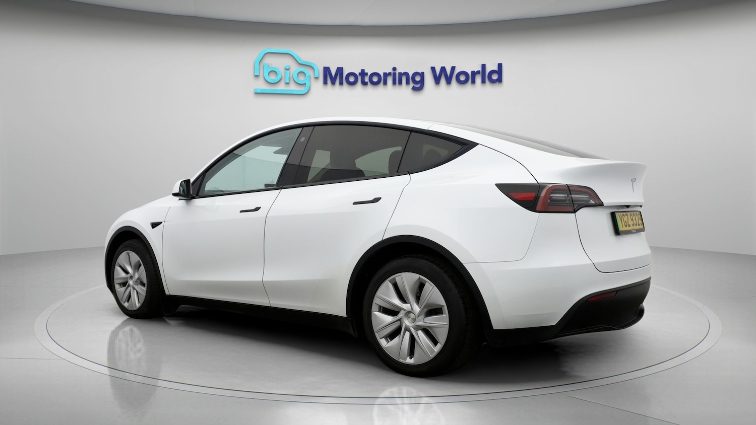 Used Tesla Model Y 2023 for sale - 77453697: Photo 5