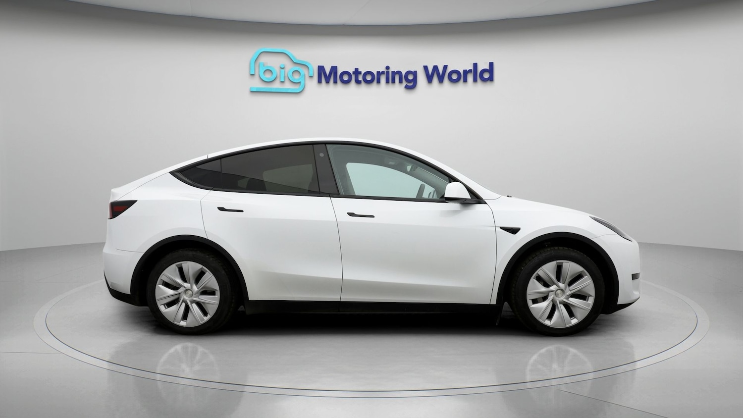 Used Tesla Model Y 2023 for sale - 77453697: Photo 8