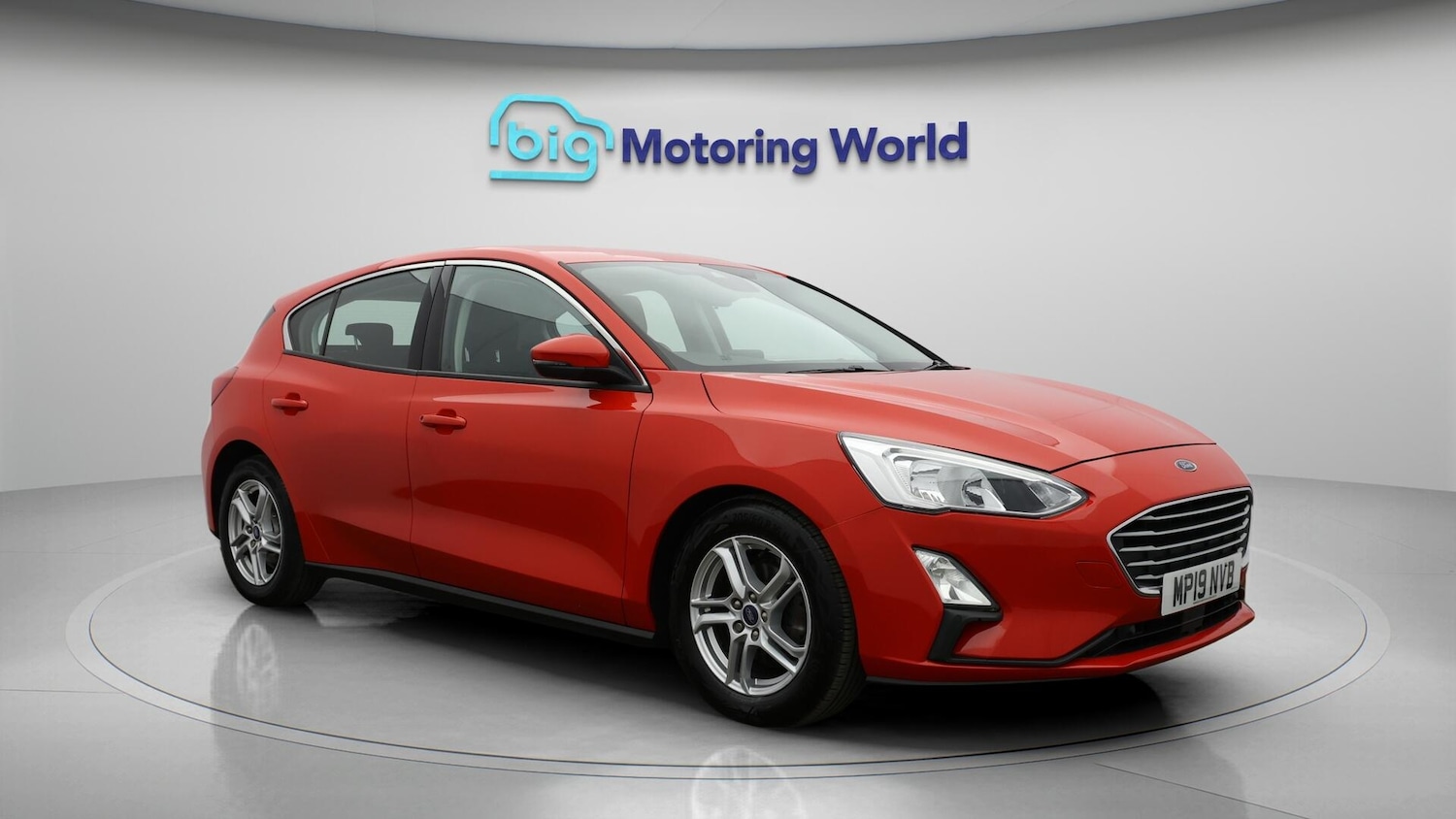 Used Ford Focus 2019 for sale - 76122747: Photo 2