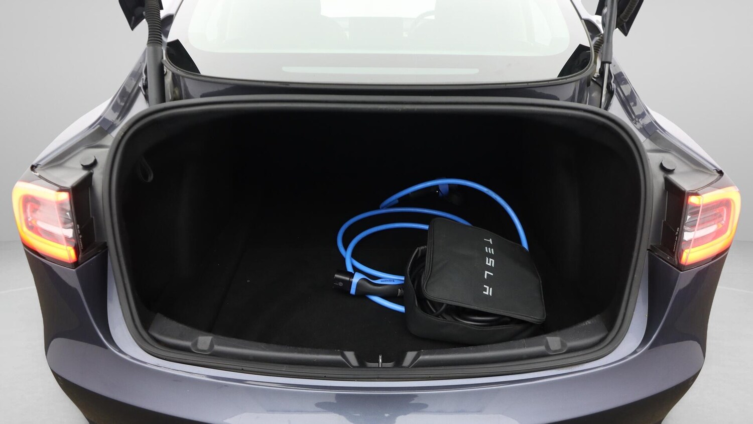 Used Tesla Model 3 for sale - 76735369: Photo 18