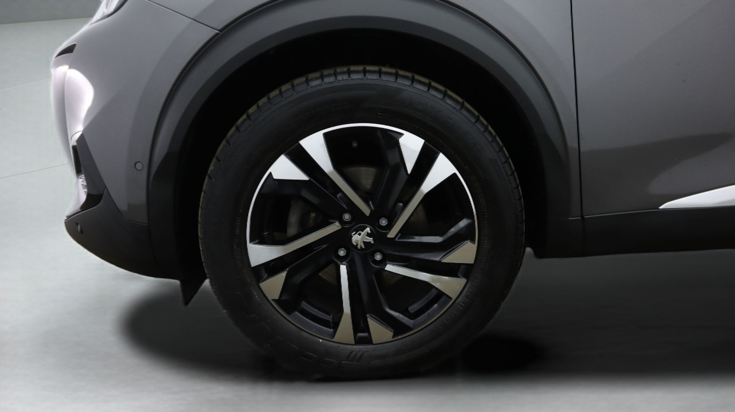 Used Peugeot 2008 2021 for sale - 77653568: Photo 18