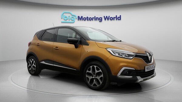 Used Renault Captur 2019 for sale - 76260170: Photo 2