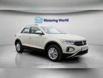 Used Volkswagen T-Roc 2024 for sale - 79210998: Photo