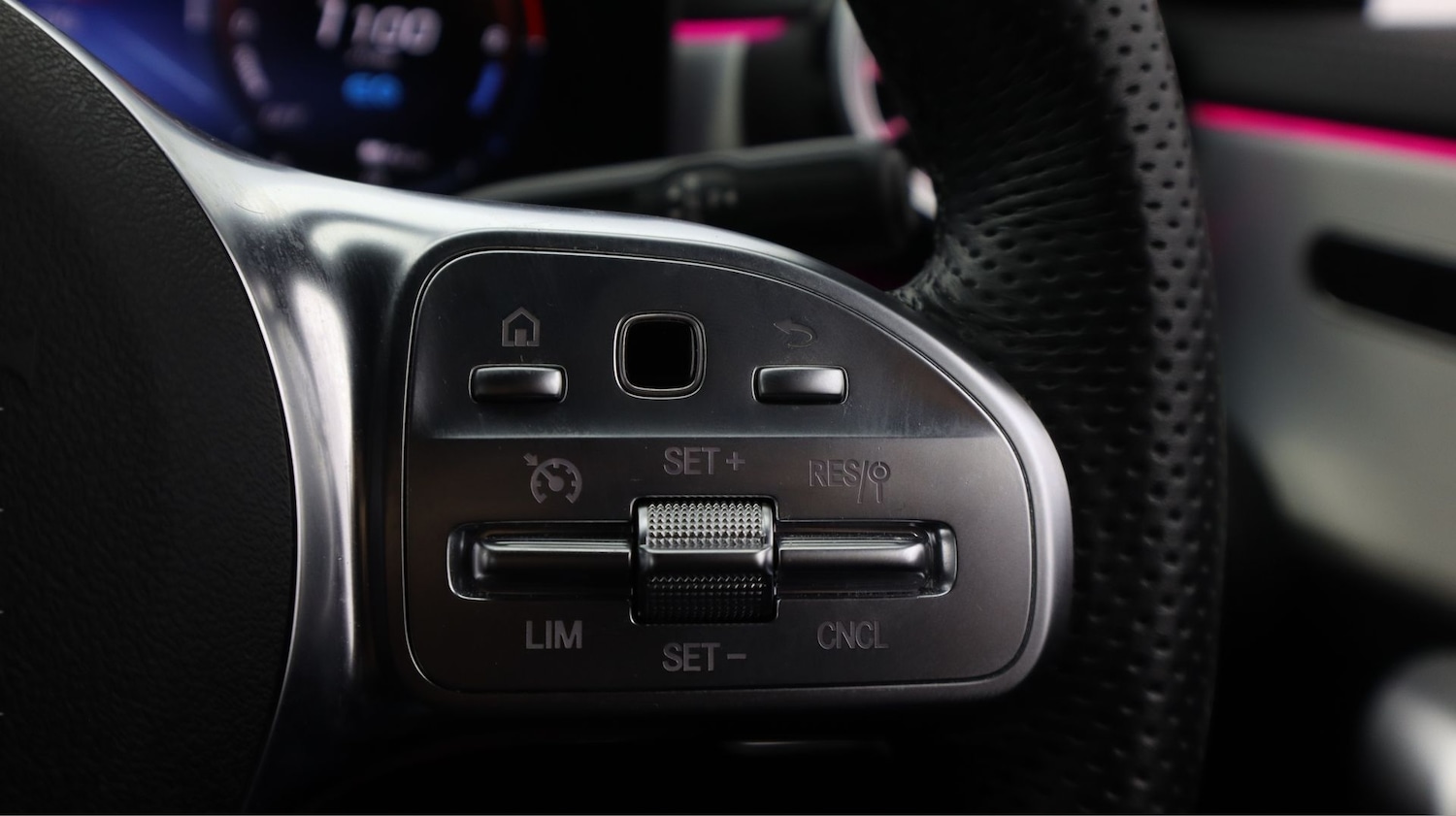 Used Mercedes-Benz CLA 2022 for sale - 77910147: Photo 24