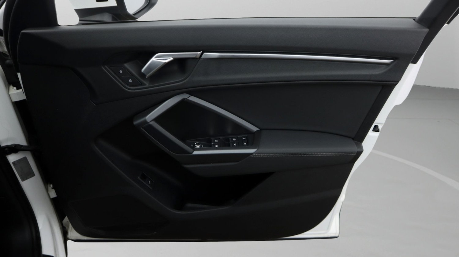 Used Audi Q3 2020 for sale - 77822572: Photo 15