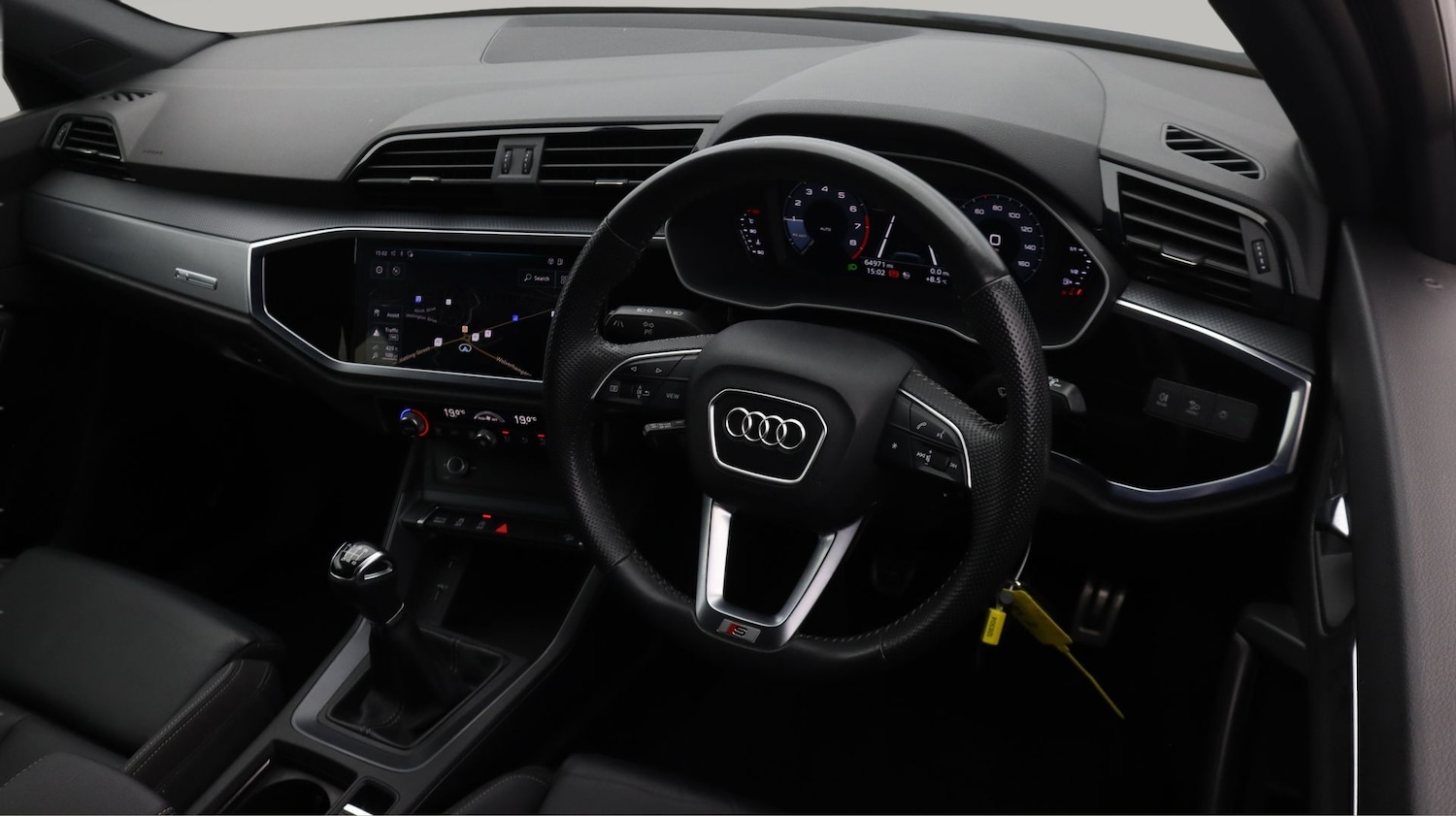 Used Audi Q3 2020 for sale - 77822572: Photo 9