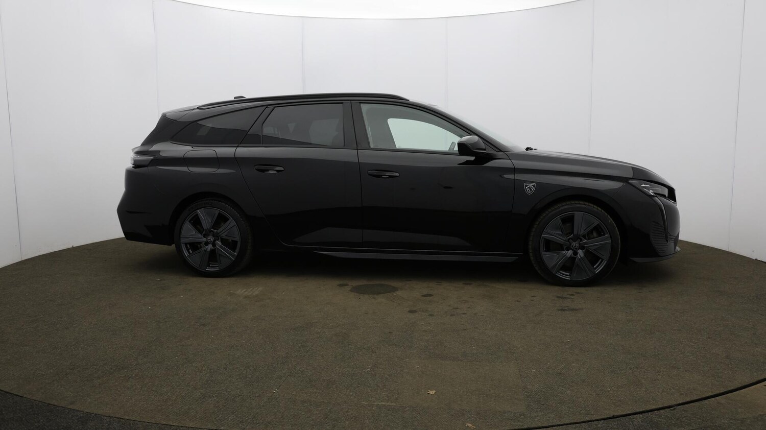 Used Peugeot 308 SW 2023 for sale - 76084258: Photo 55