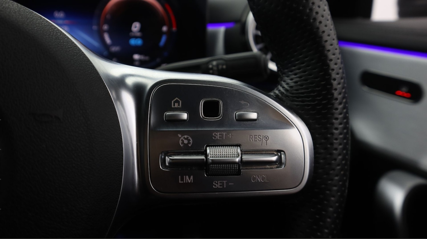 Used Mercedes-Benz CLA 2021 for sale - 77622299: Photo 22