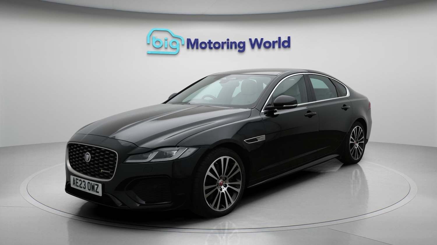 Used Jaguar XF 2023 for sale - 76423800: Photo 4