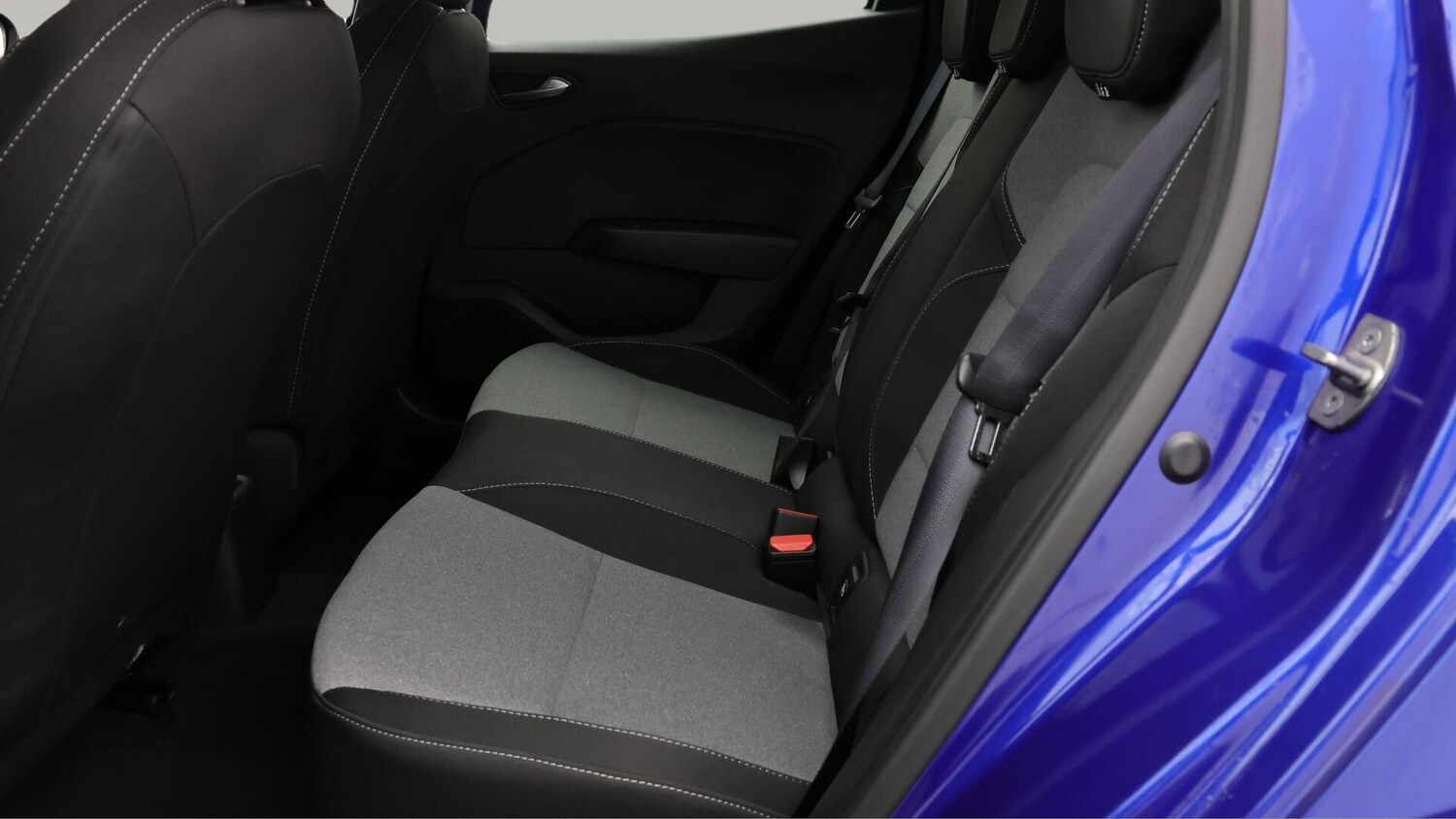 Used Renault Clio 2024 for sale - 76360532: Photo 17