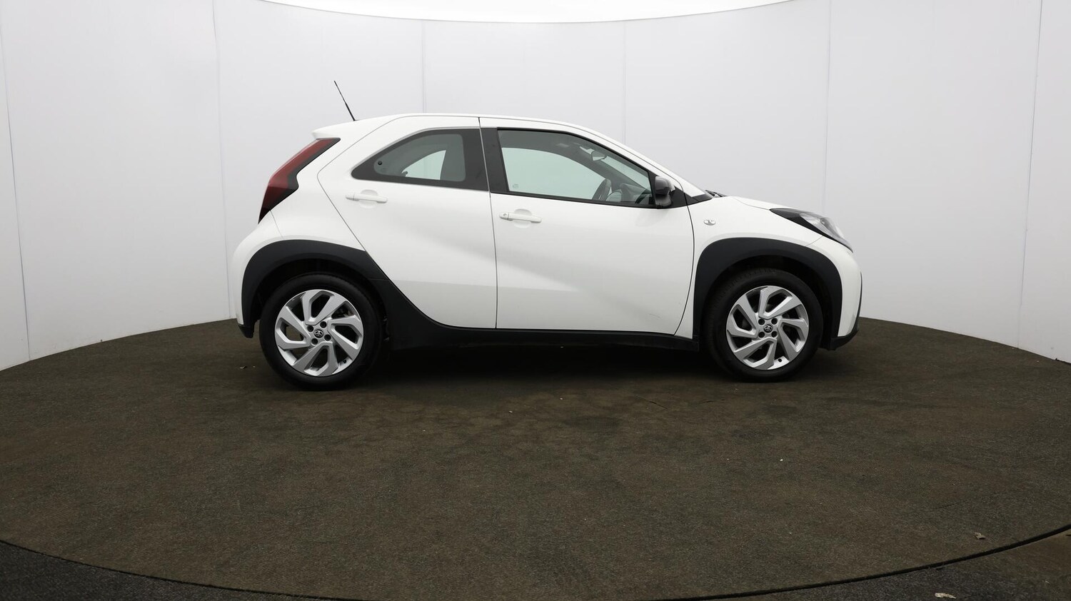 Used Toyota Aygo X 2024 for sale - 76012549: Photo 53