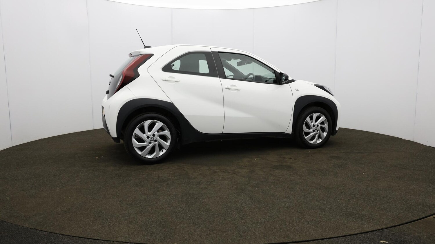 Used Toyota Aygo X 2024 for sale - 76012549: Photo 59