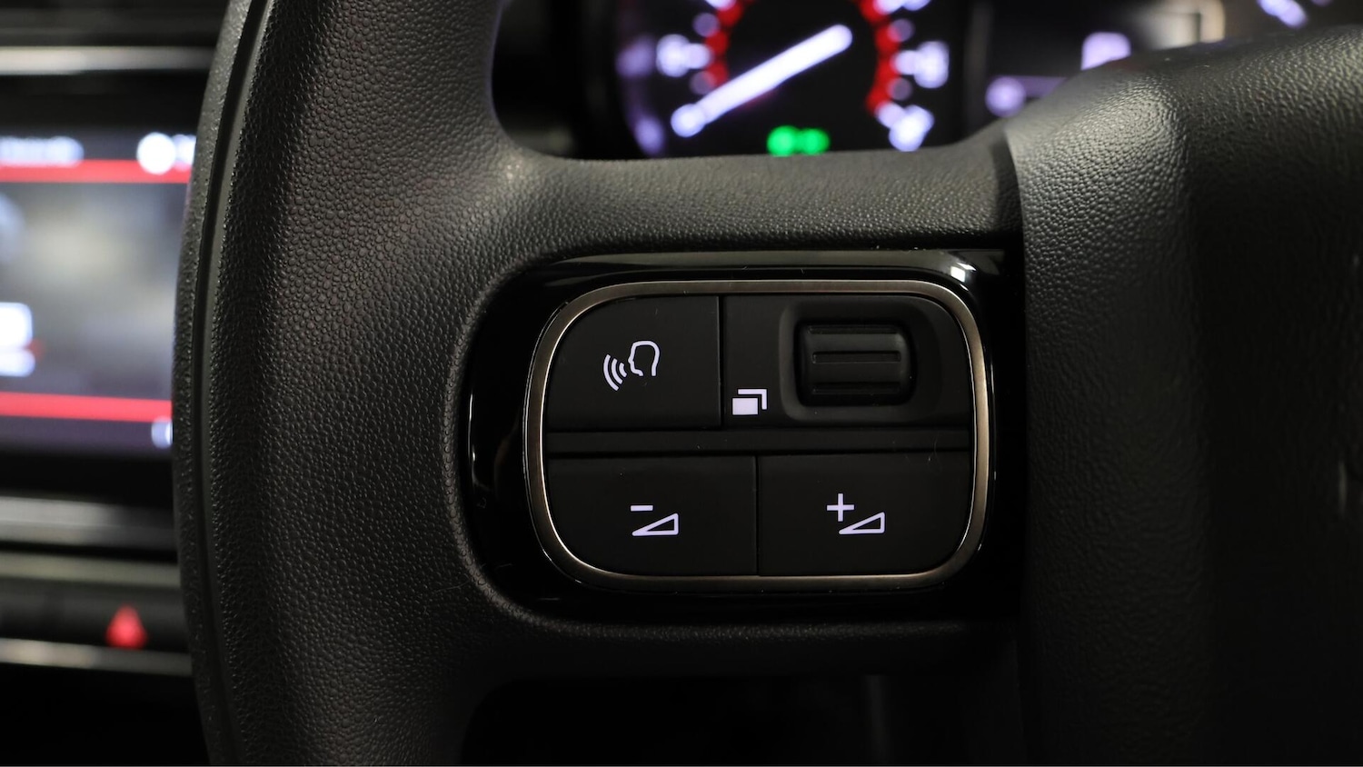 Used Citroen C3 for sale - 76388130: Photo 23