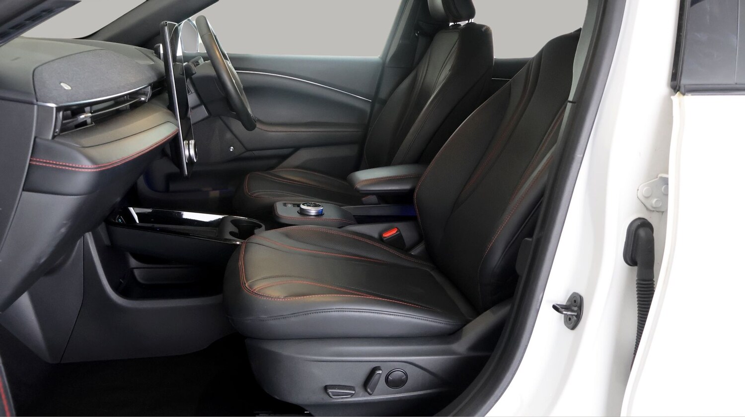 Used Ford Mustang Mach-E 2022 for sale - 77540587: Photo 13