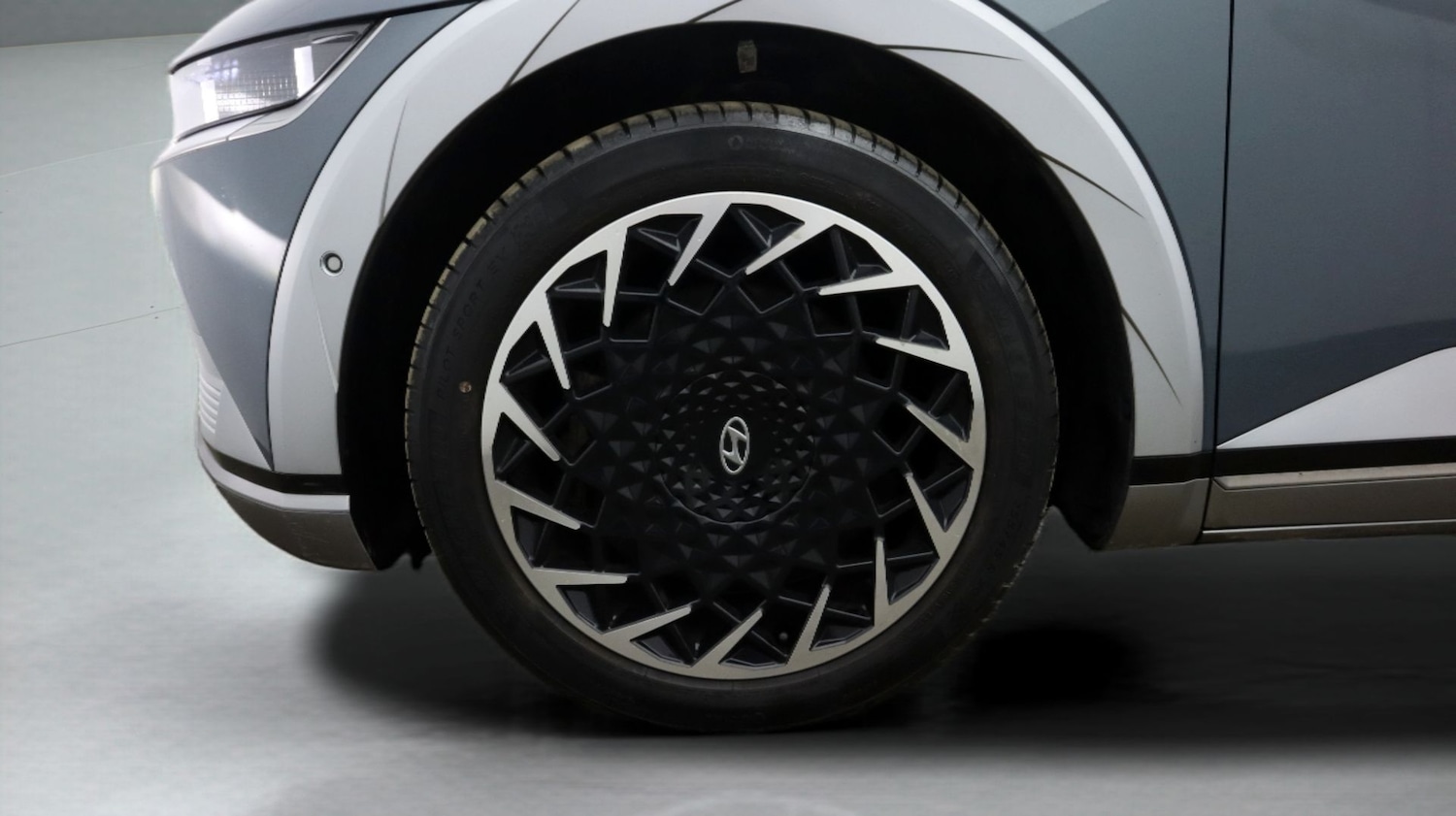 Used Hyundai IONIQ 5 2022 for sale - 77934909: Photo 18