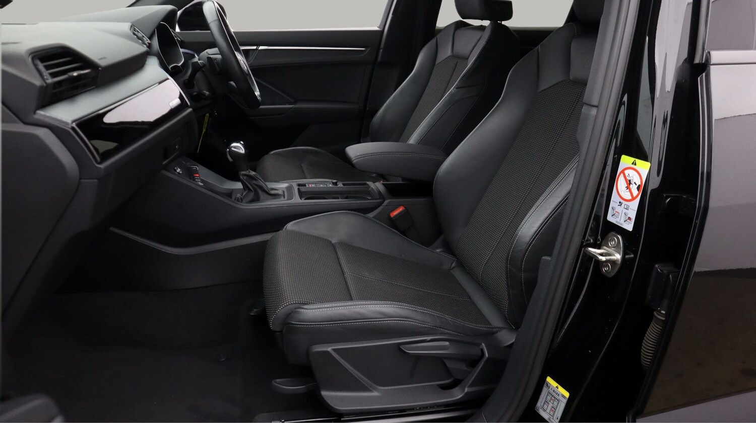 Used Audi Q3 2023 for sale - 77906873: Photo 14