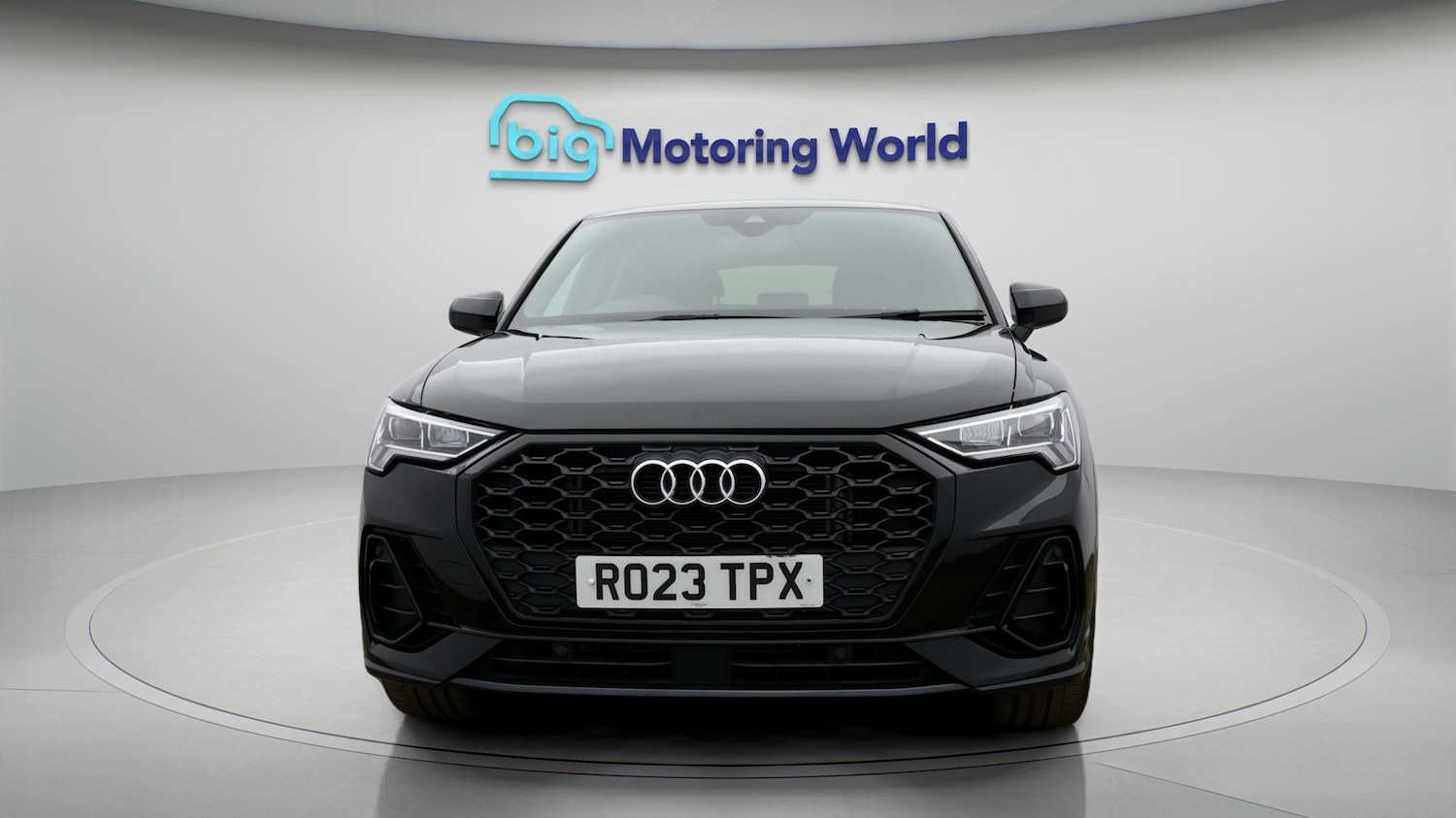 Used Audi Q3 2023 for sale - 77906873: Photo 2