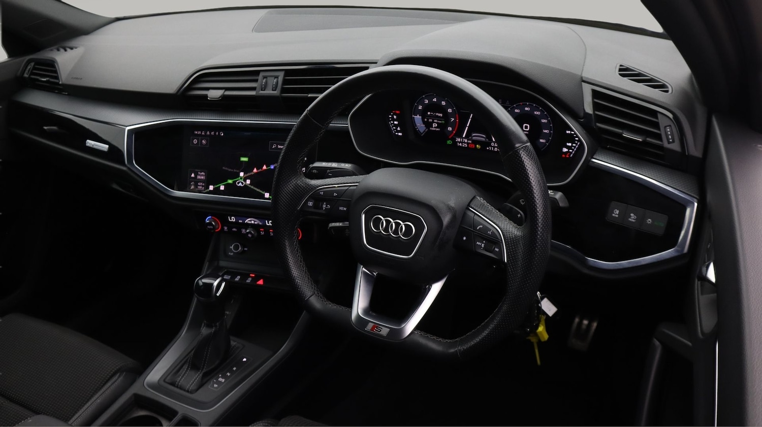 Used Audi Q3 2023 for sale - 77906873: Photo 9