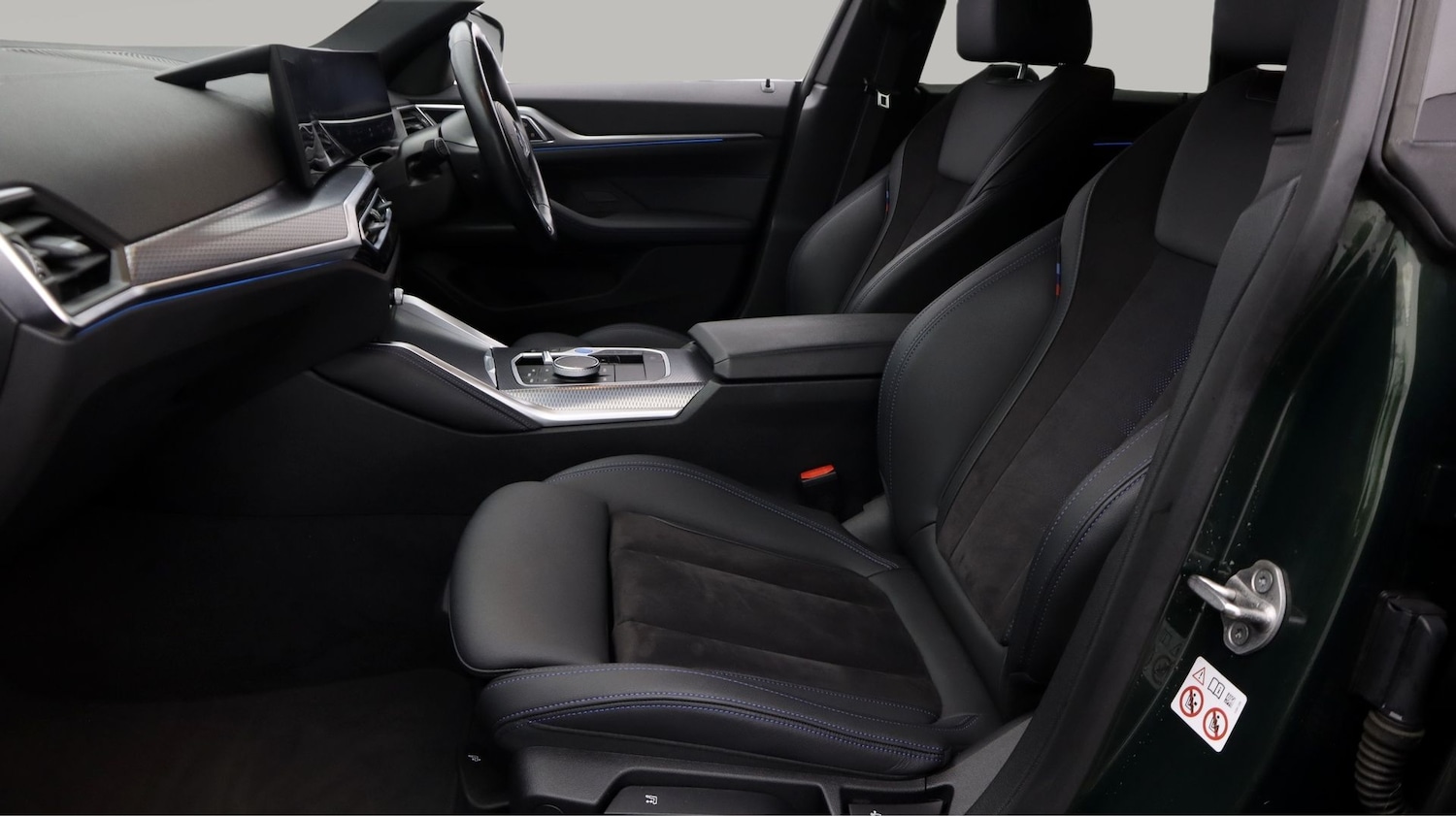 Used BMW i4 2023 for sale - 77276802: Photo 14