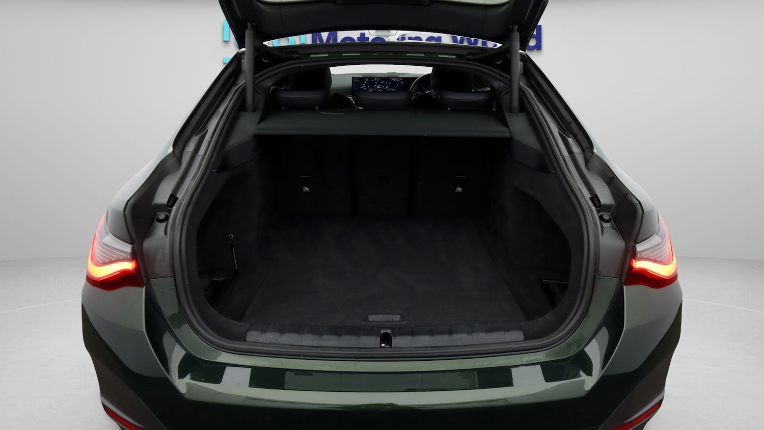 Used BMW i4 2023 for sale - 77276802: Photo 17