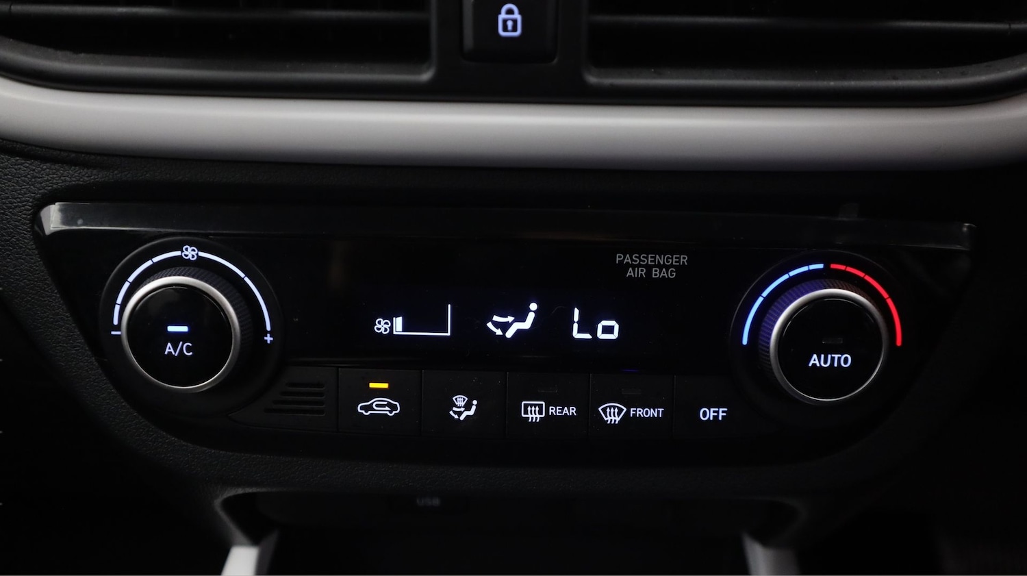 Used Hyundai i10 2023 for sale - 77864661: Photo 12