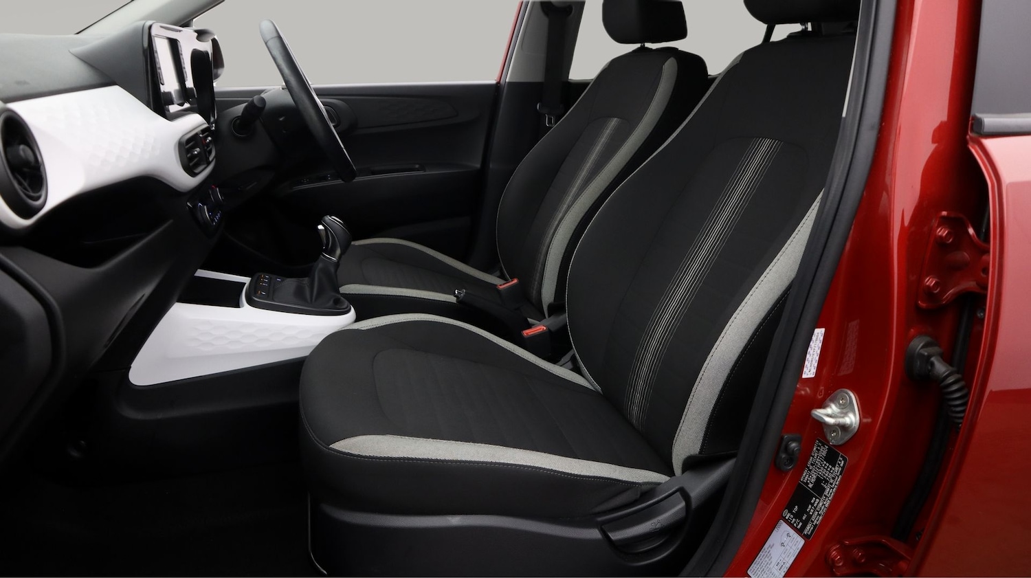 Used Hyundai i10 2023 for sale - 77864661: Photo 14