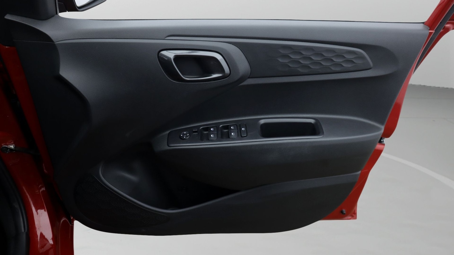 Used Hyundai i10 2023 for sale - 77864661: Photo 15