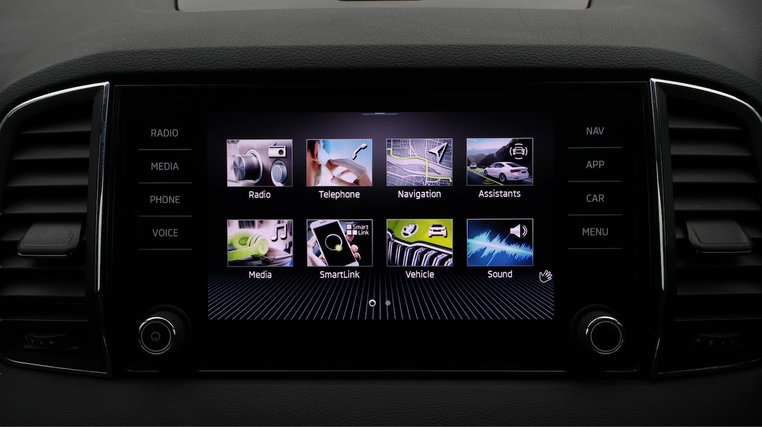 Used Skoda Karoq 2022 for sale - 76728106: Photo 12