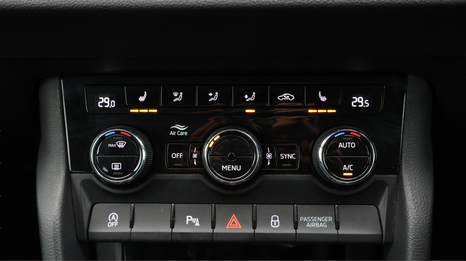 Used Skoda Karoq 2022 for sale - 76728106: Photo 13