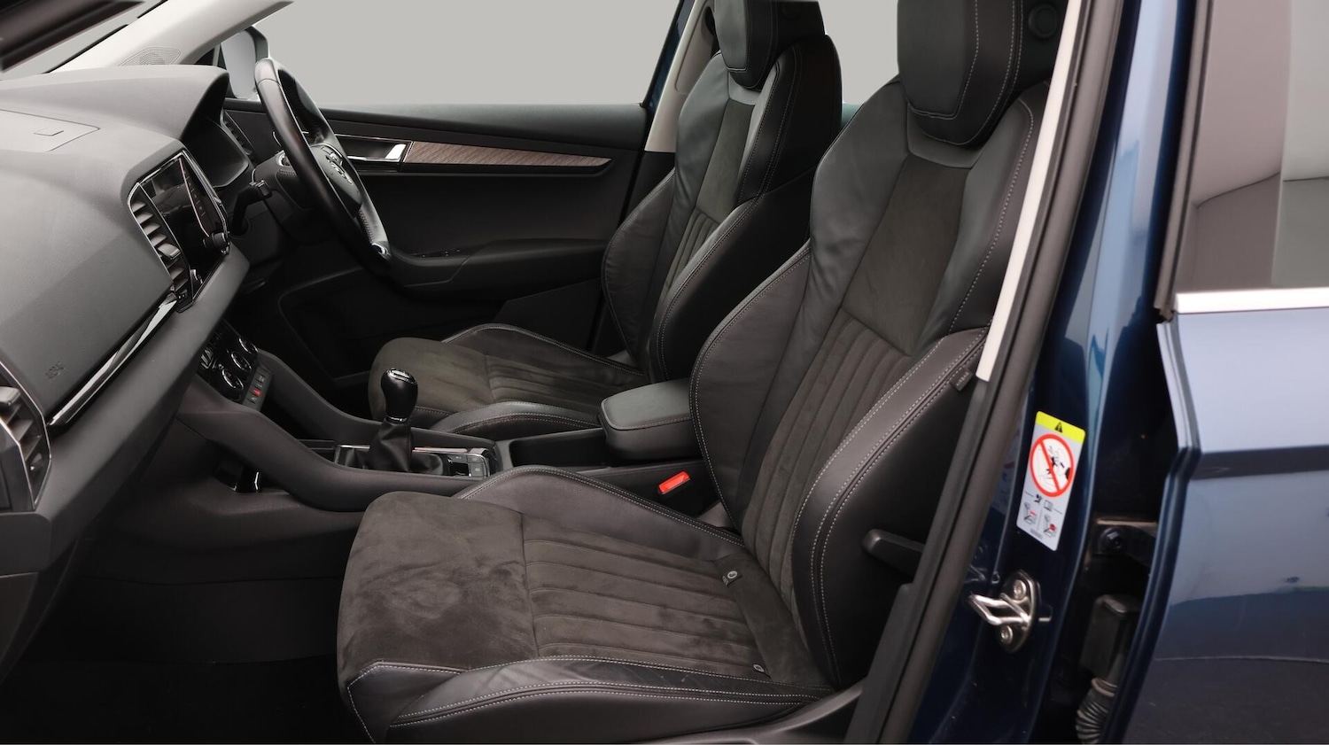 Used Skoda Karoq 2022 for sale - 76728106: Photo 15