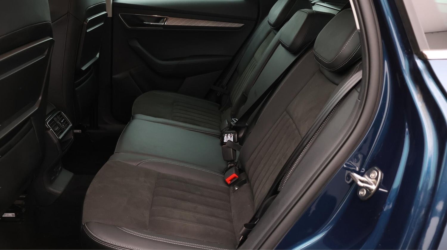 Used Skoda Karoq 2022 for sale - 76728106: Photo 17