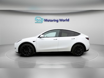 Used Tesla Model Y 2022 for sale - 79347392: Photo