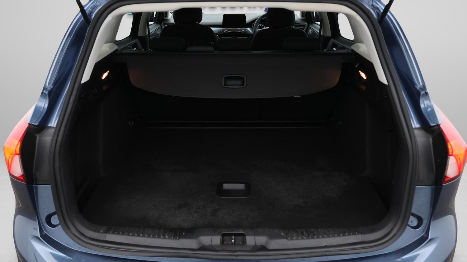 Used Ford Focus 2020 for sale - 76472624: Photo 18