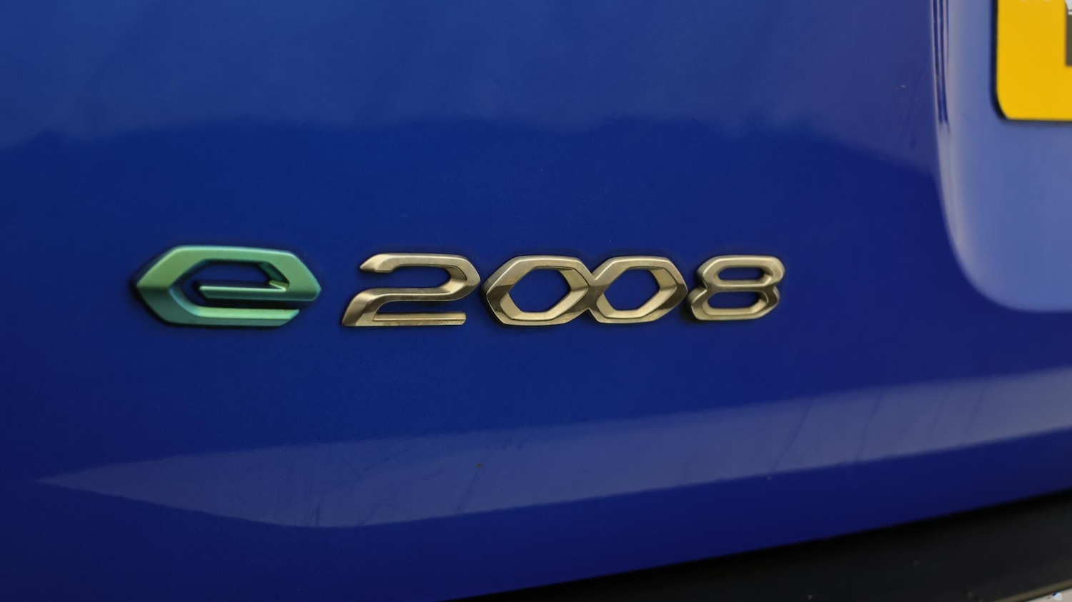 Used Peugeot E-2008 2020 for sale - 76167437: Photo 21