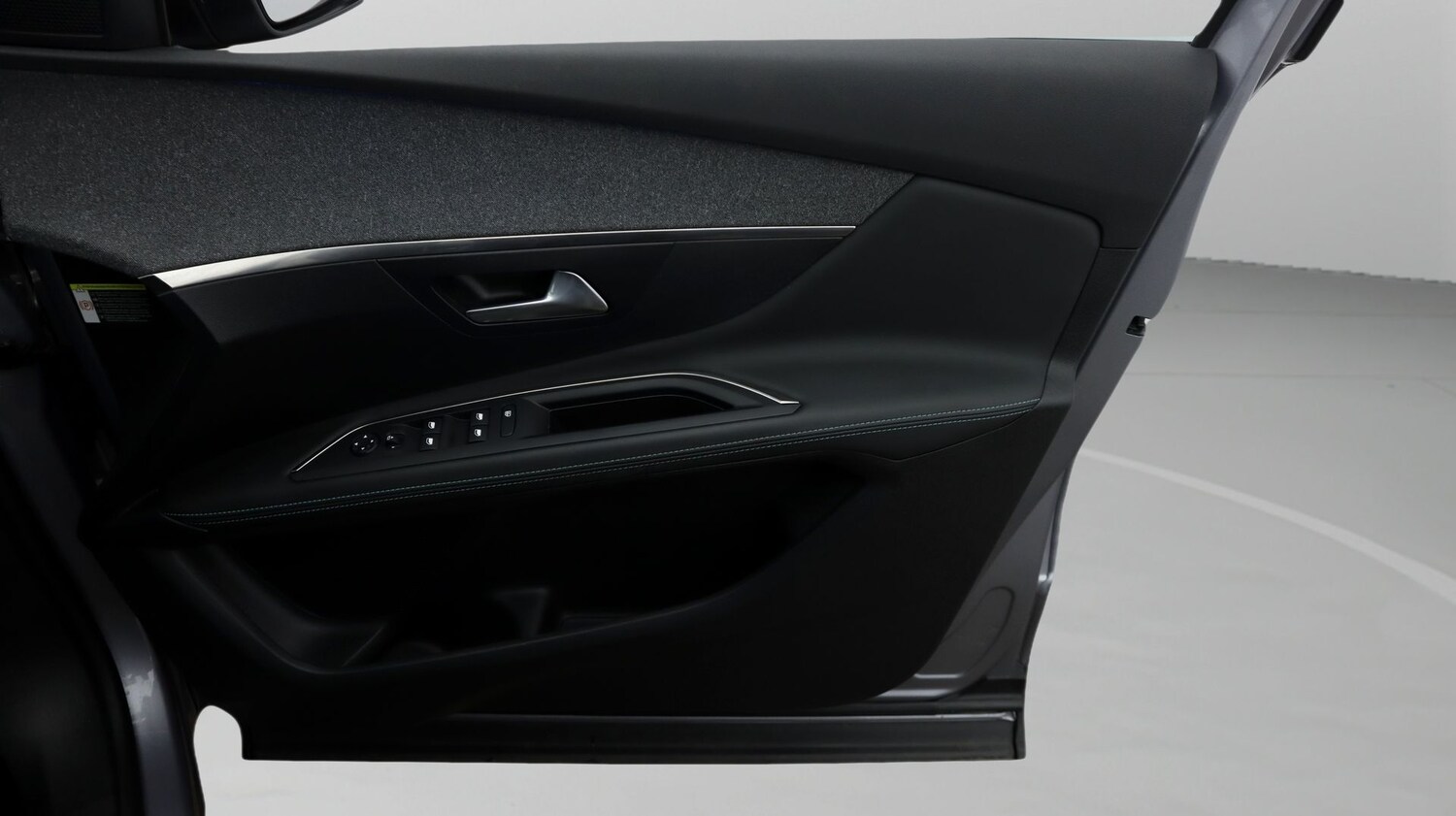 Used Peugeot 3008 2021 for sale - 77840528: Photo 15