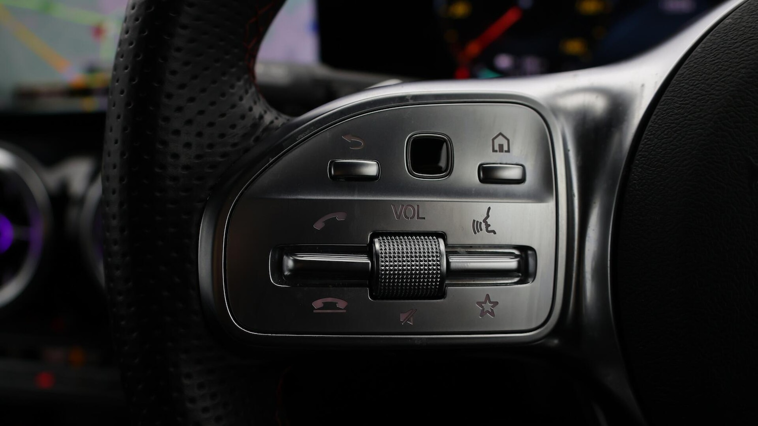 Used Mercedes-Benz EQA 2023 for sale - 76085326: Photo 24