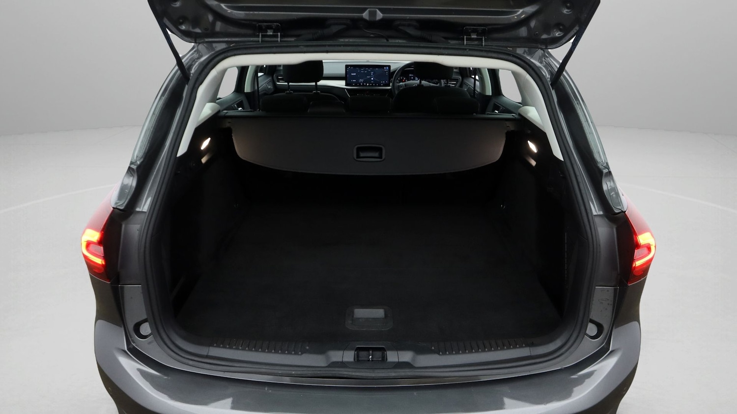 Used Ford Focus 2023 for sale - 77567575: Photo 17