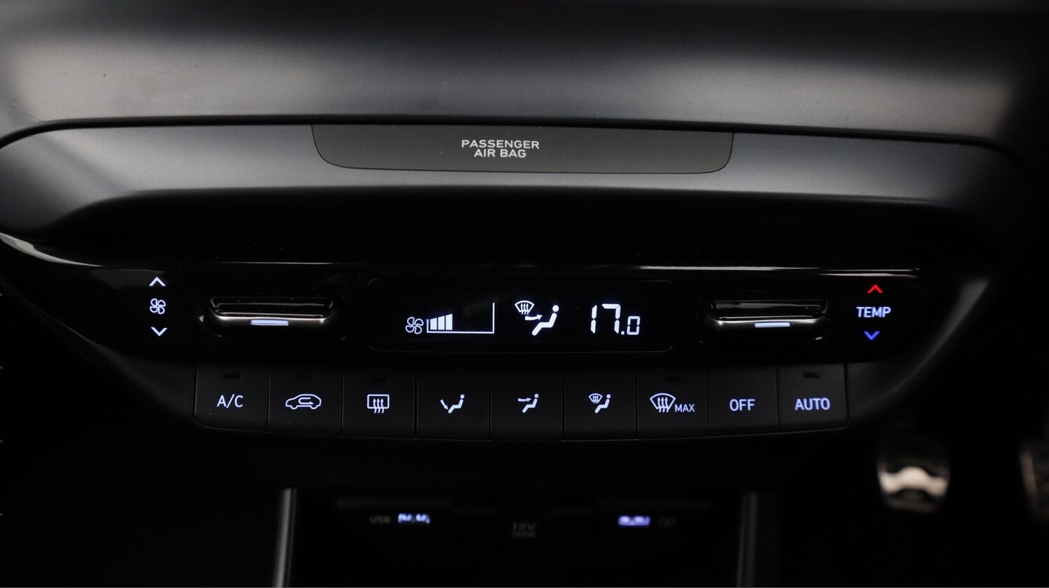 Used Hyundai BAYON 2023 for sale - 77841679: Photo 12