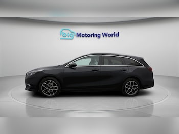Used Kia Ceed 2022 for sale - 79554787: Photo
