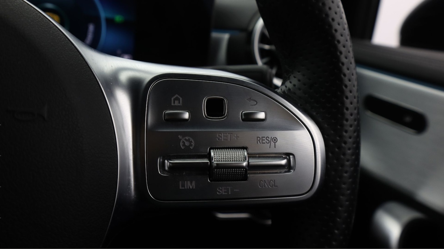 Used Mercedes-Benz A-Class 2022 for sale - 77778937: Photo 21